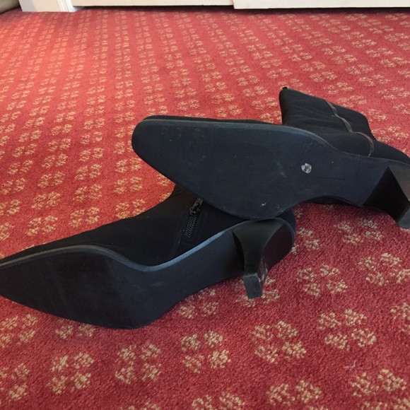 Stuart Weizmann waterproof booties size 10 - Picture 6 of 8